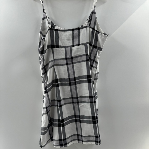 Forever 21 White, Grey & Black Plaid Mini Dress – Adjustable Straps, Size Large - Picture 5 of 7